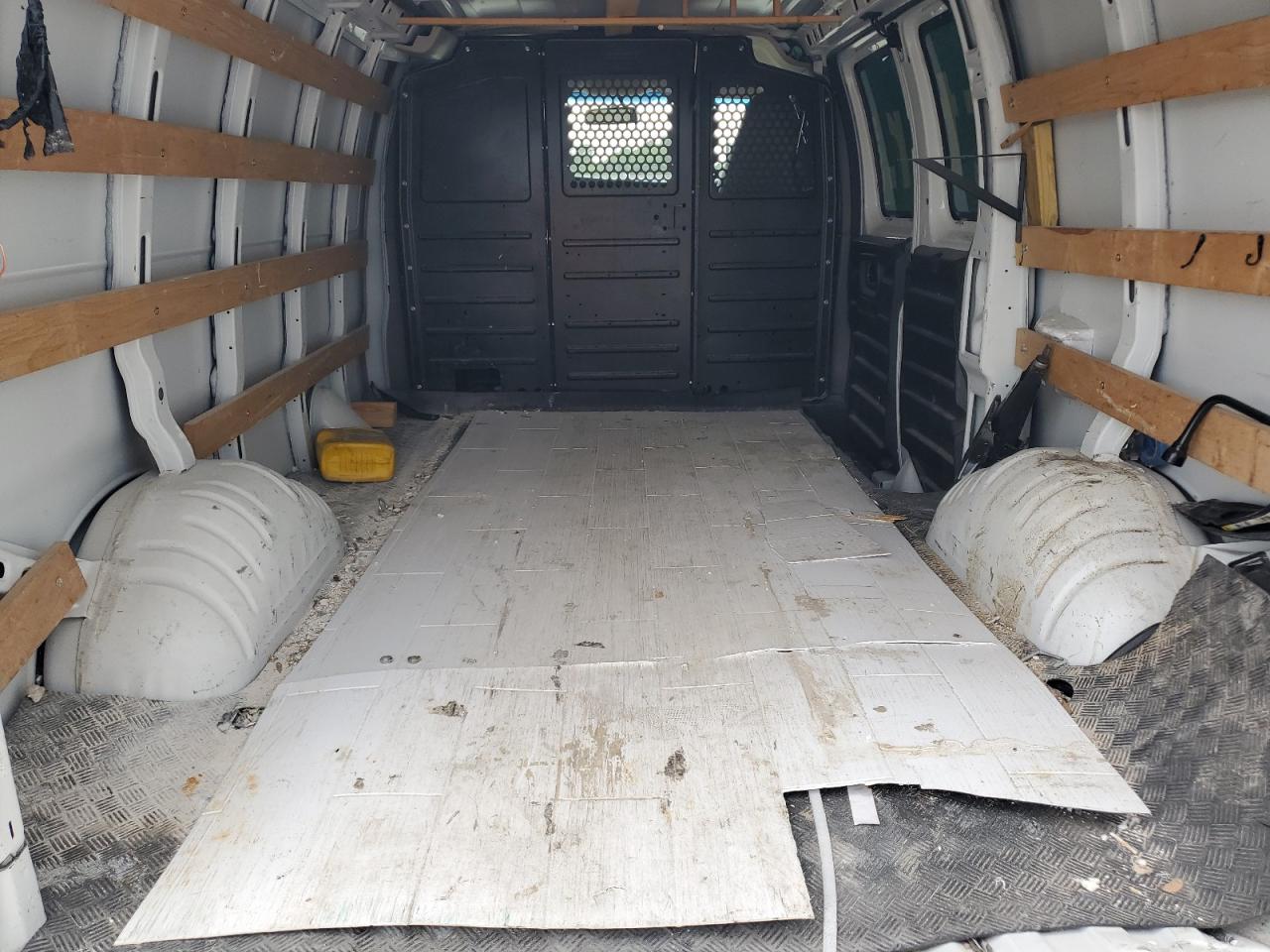 1gtw7afgxl1209745 1GTW7AFGXL1209745 2020 GMC Savana G2500