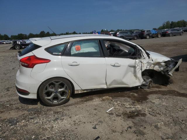  FORD FOCUS 2016 White