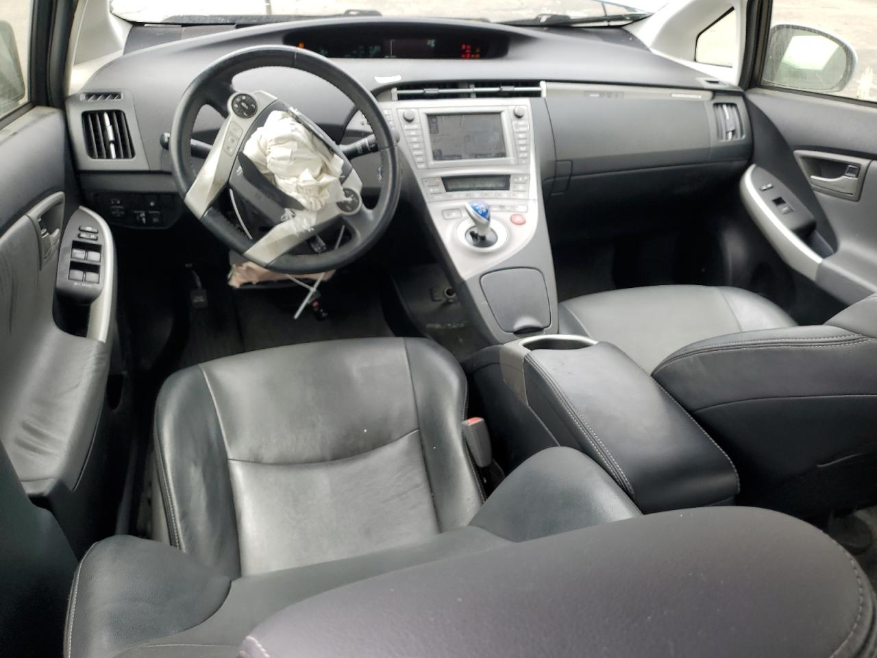2014 Toyota Prius Plug-In VIN: JTDKN3DP5E3055066 Lot: 64417105