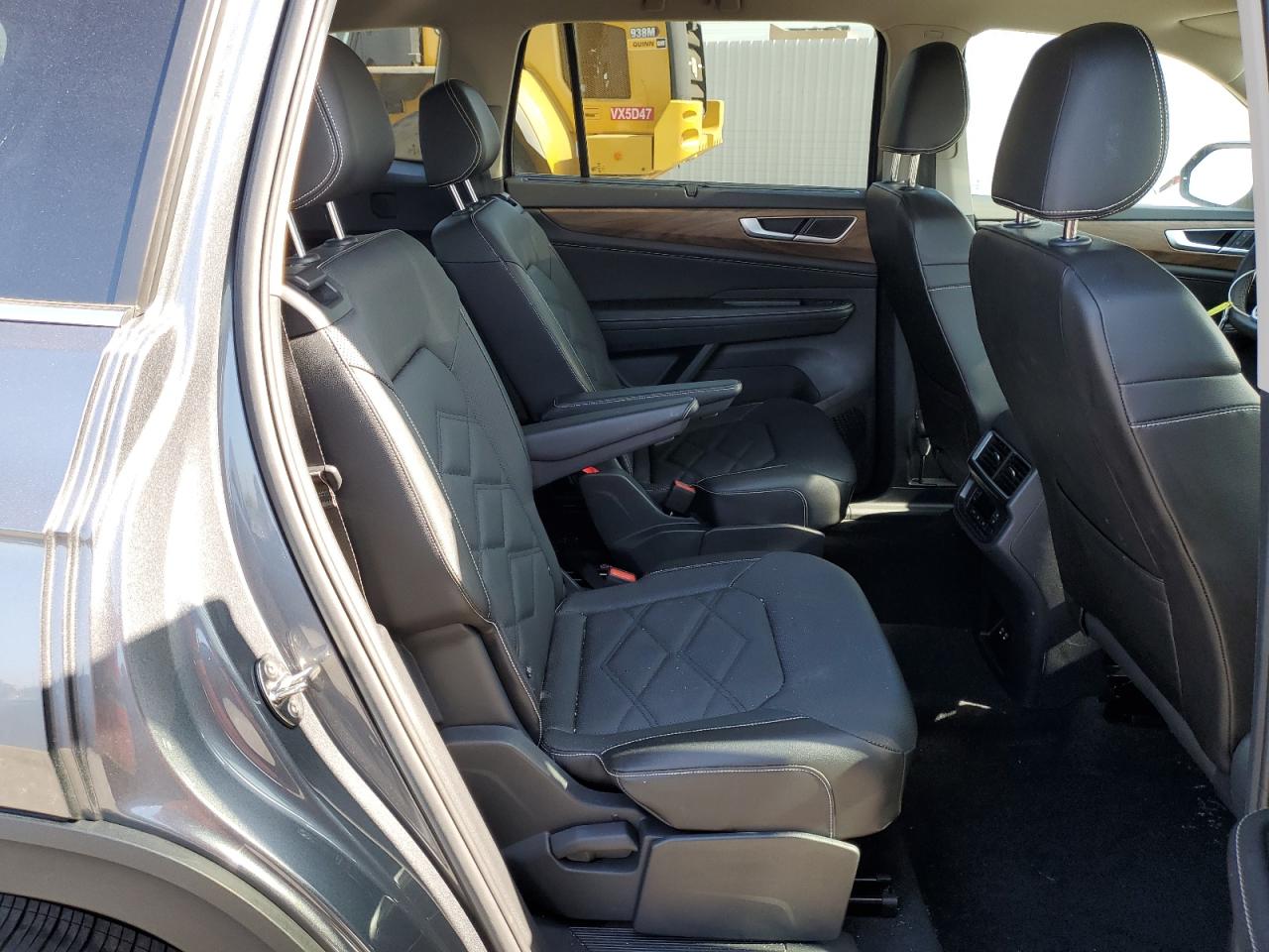 2024 Volkswagen Atlas Se VIN: 1V2WR2CA0RC600592 Lot: 64615575