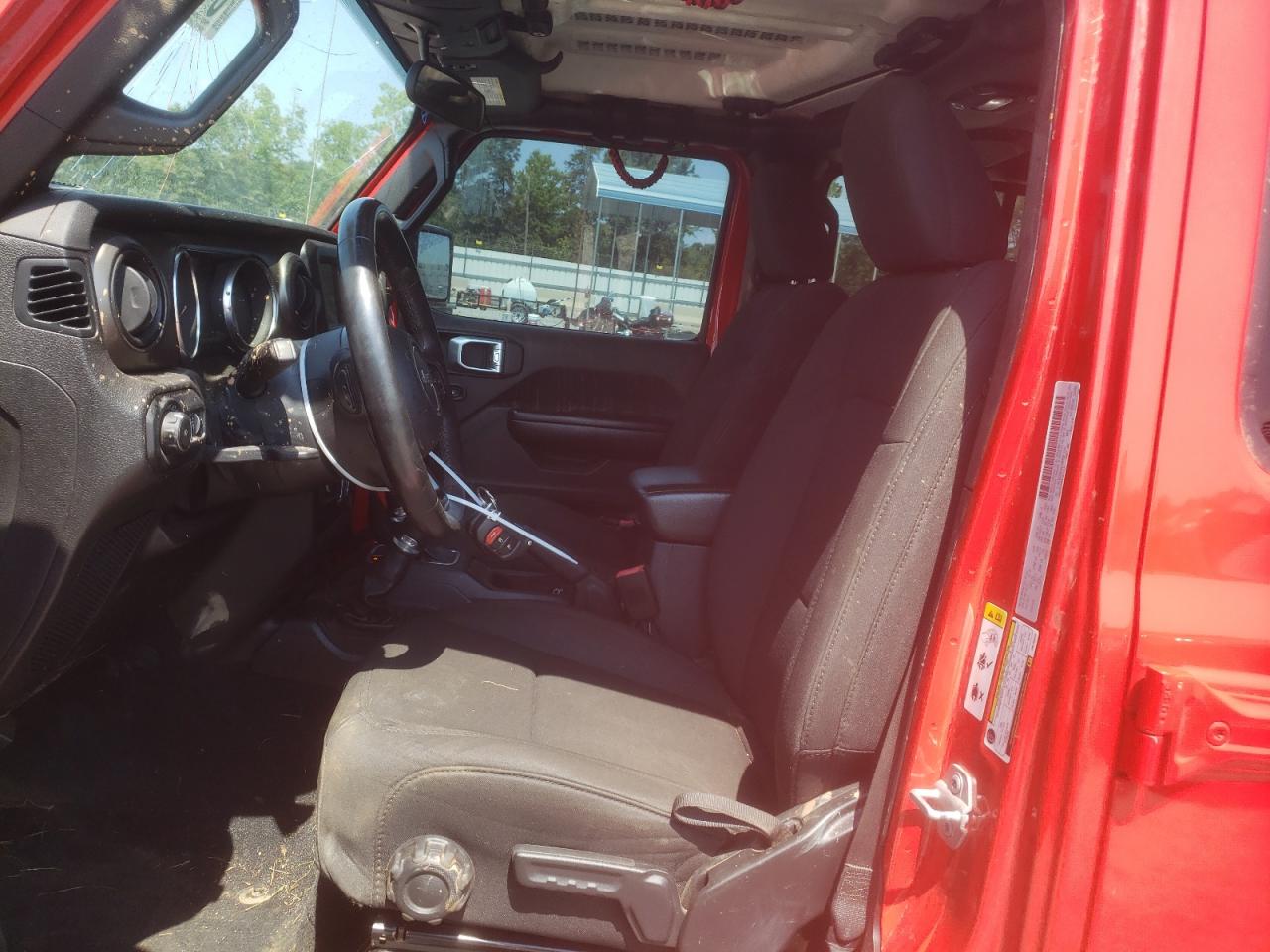 2018 Jeep Wrangler Unlimited Sport VIN: 1C4HJXDN6JW198418 Lot: 64064375