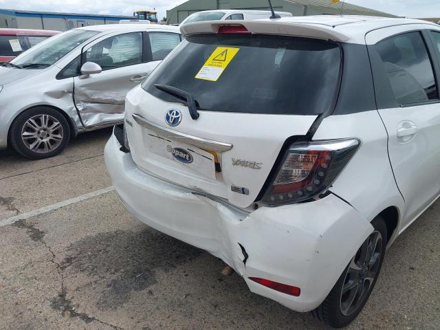 2014 TOYOTA YARIS HYBR