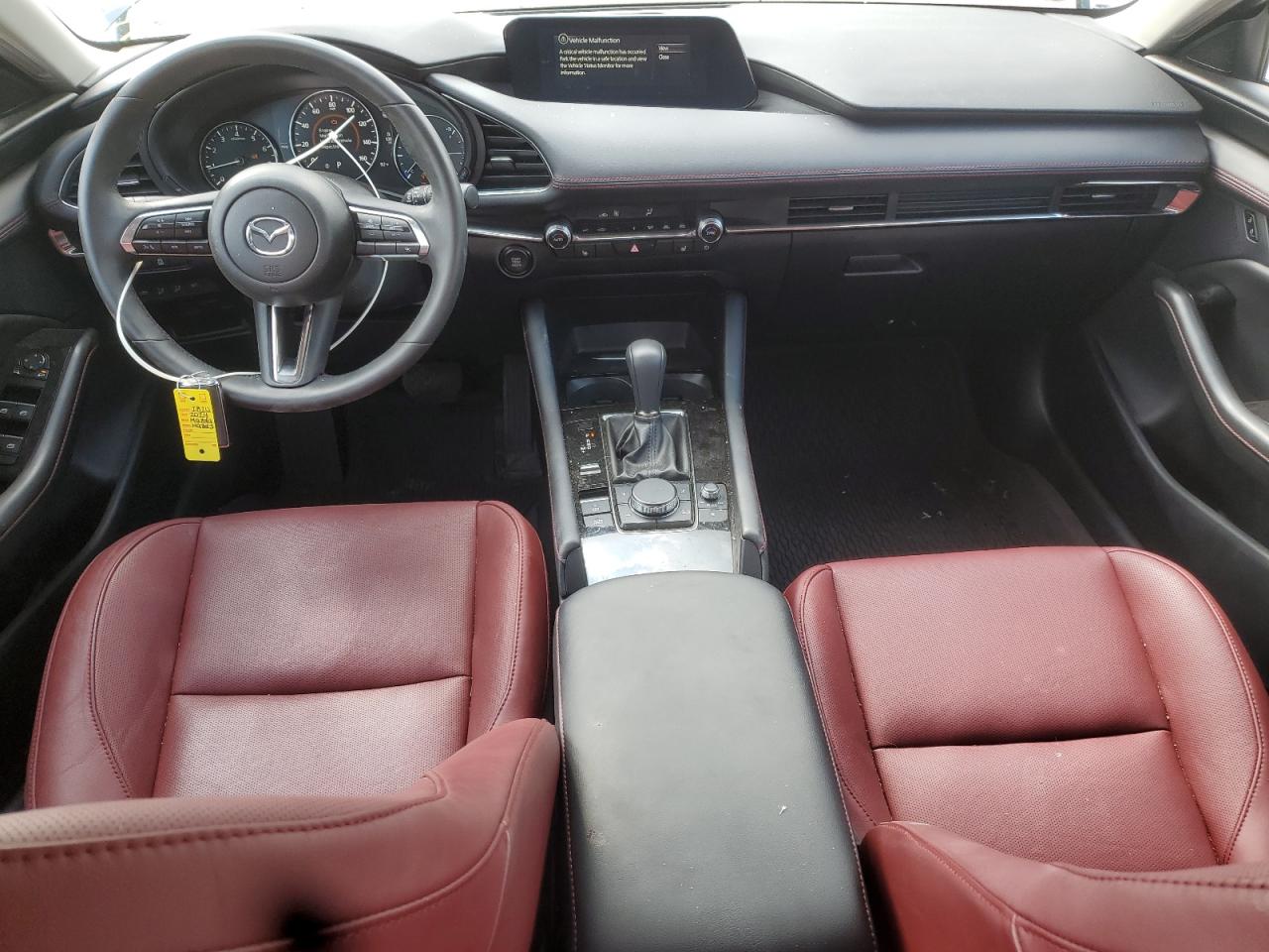 2024 Mazda 3 Preferred VIN: 3MZBPBCMXRM421908 Lot: 64221465