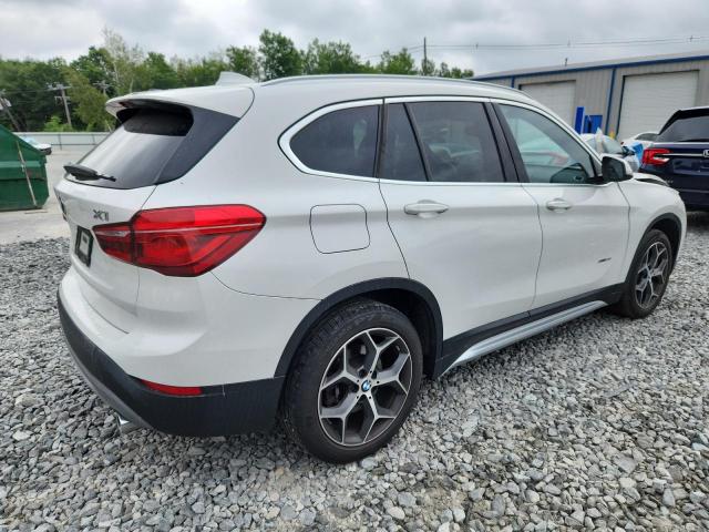  BMW X1 2018 Biały