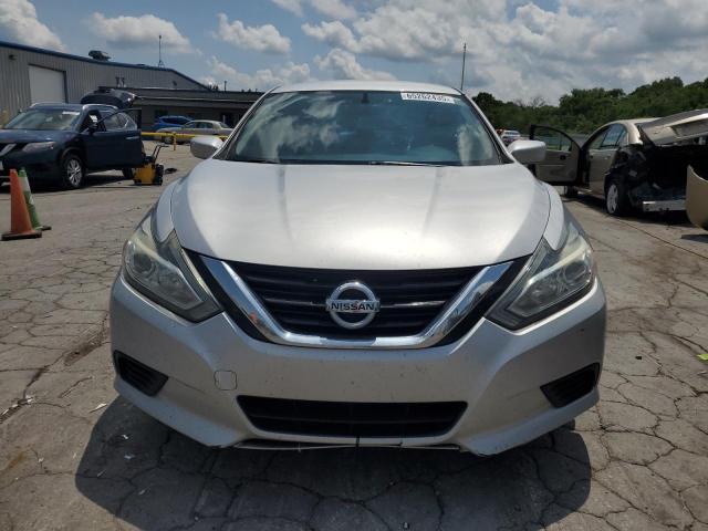  NISSAN ALTIMA 2018 Srebrny