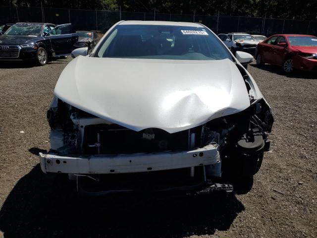  TOYOTA COROLLA 2017 Silver