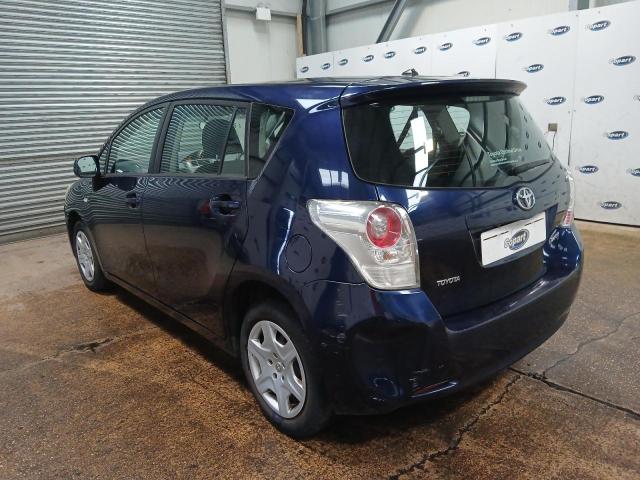 2010 TOYOTA VERSO T2 V