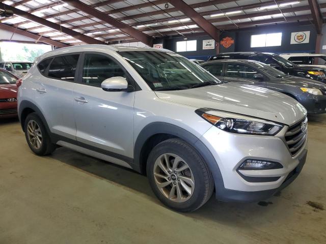  HYUNDAI TUCSON 2018 Srebrny