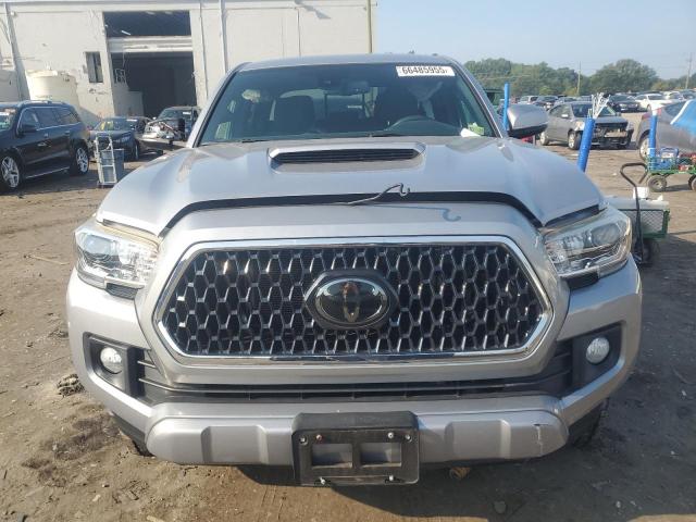  TOYOTA TACOMA 2018 Silver