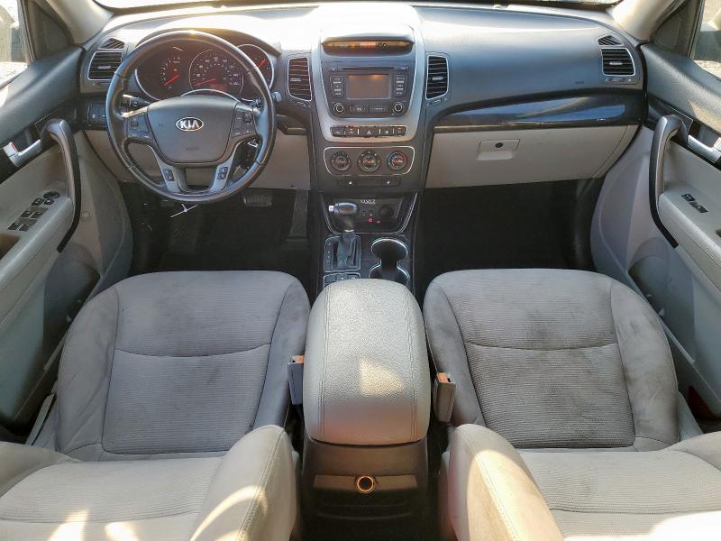 Паркетники KIA SORENTO 2015 Серебристый