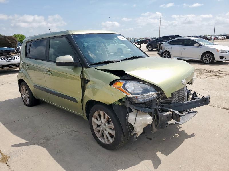 Паркетники KIA SOUL 2013 Зеленый