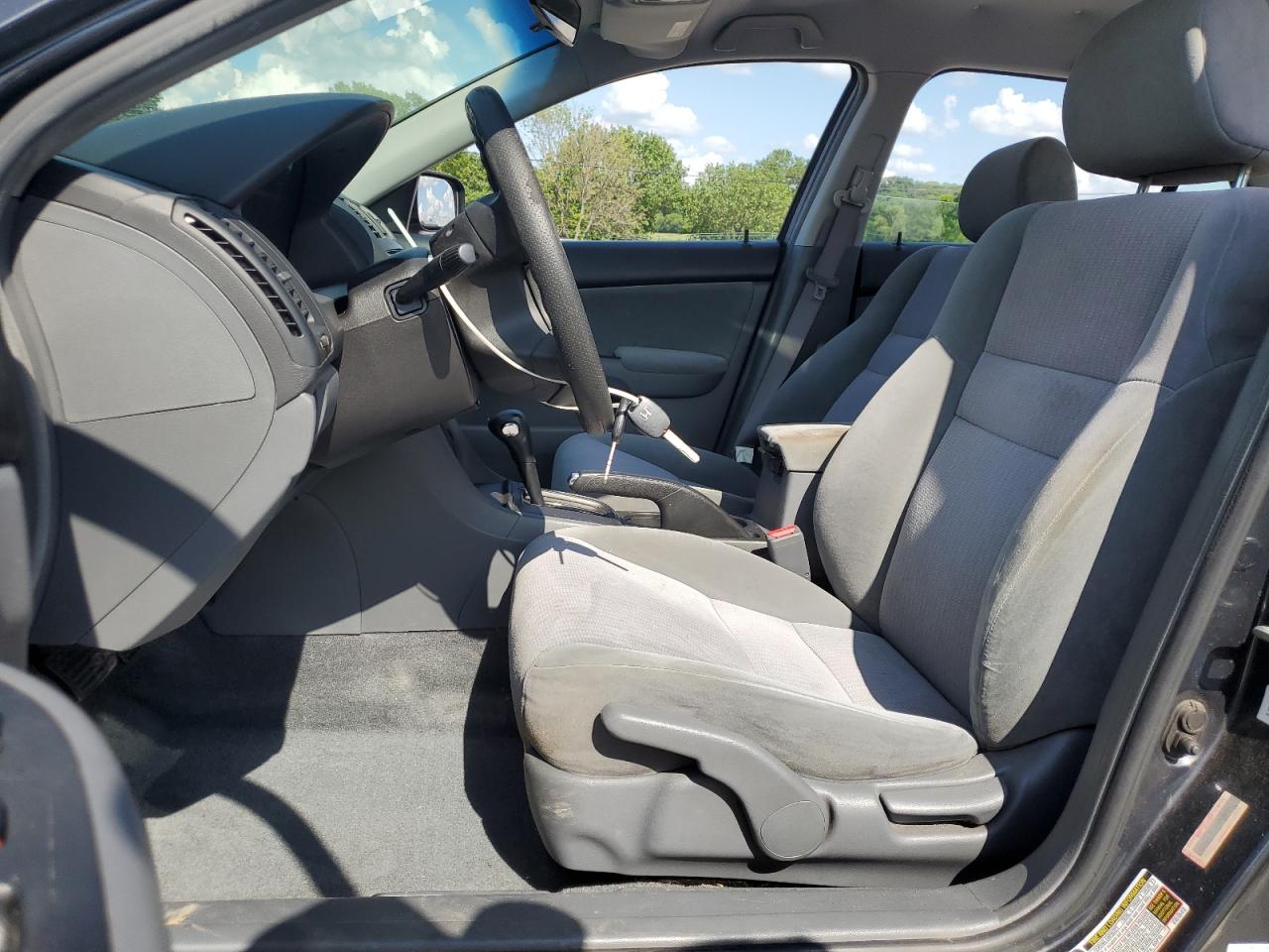 2004 Honda Accord Lx VIN: 1HGCM56364A077943 Lot: 65475405