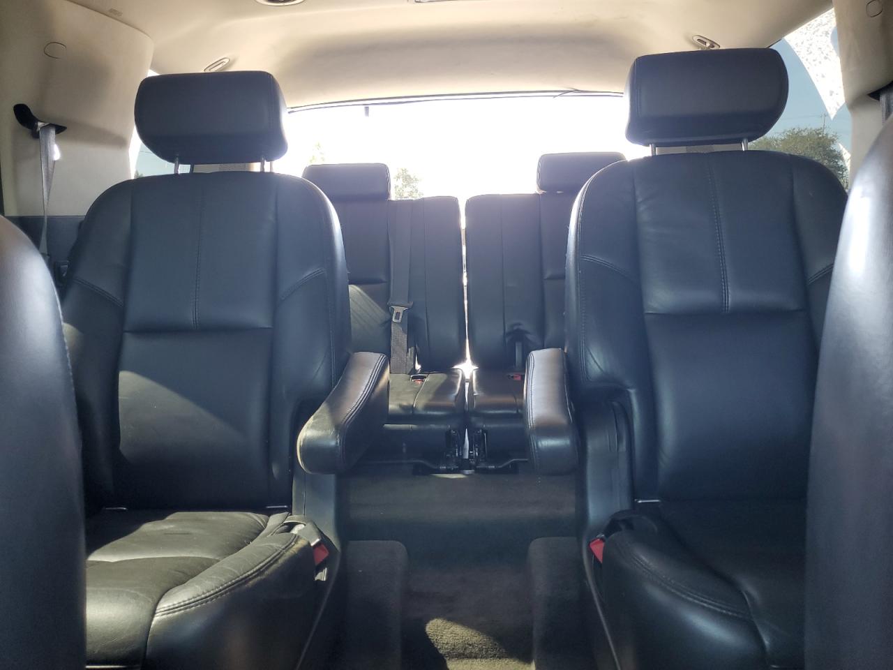 2007 GMC Yukon Denali VIN: 1GKFK63847J152915 Lot: 63942205