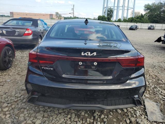 KIA FORTE 2022 Czarny