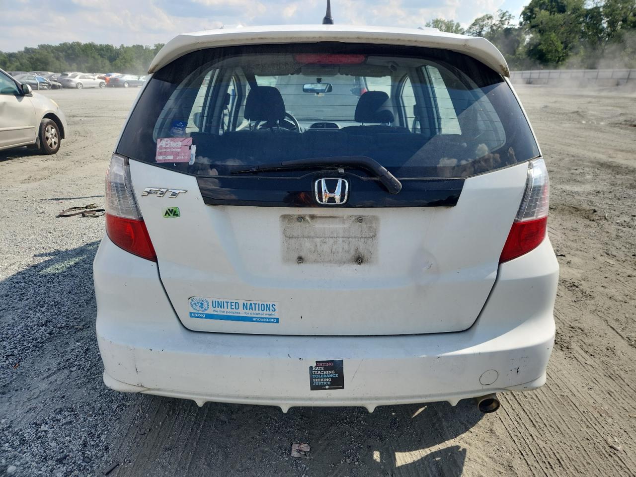 2009 Honda Fit Sport VIN: JHMGE87649S026044 Lot: 63632895