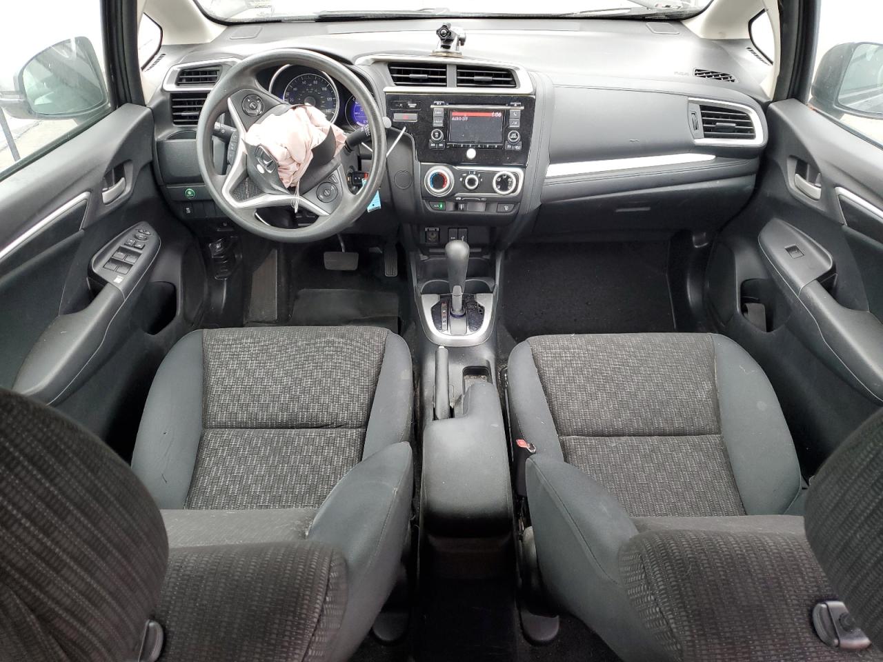 2015 Honda Fit Lx VIN: 3HGGK5H57FM772783 Lot: 64514445