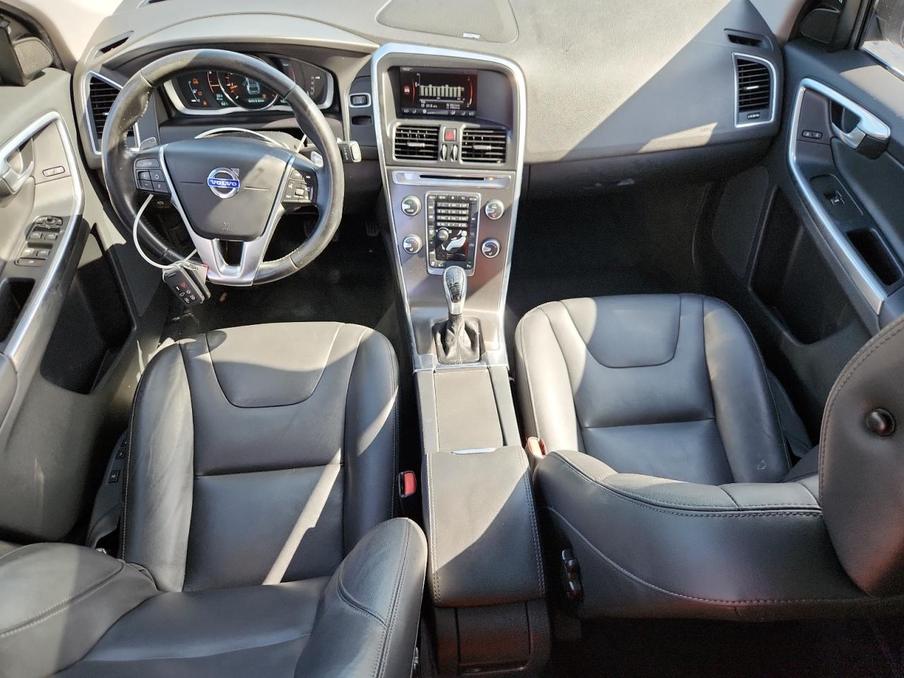 2015 Volvo Xc60 T6 Platinum VIN: YV4902RDXF2595958 Lot: 61403675