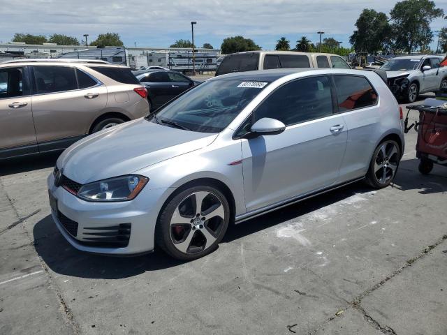  VOLKSWAGEN GTI 2015 Серебристый