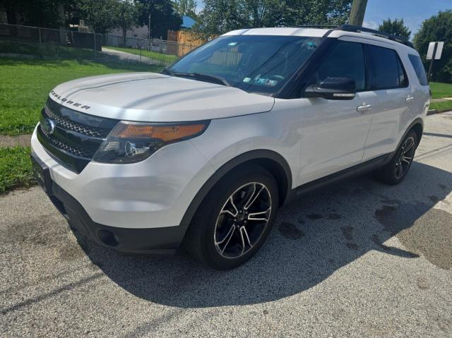 Parquets FORD EXPLORER 2015 Biały