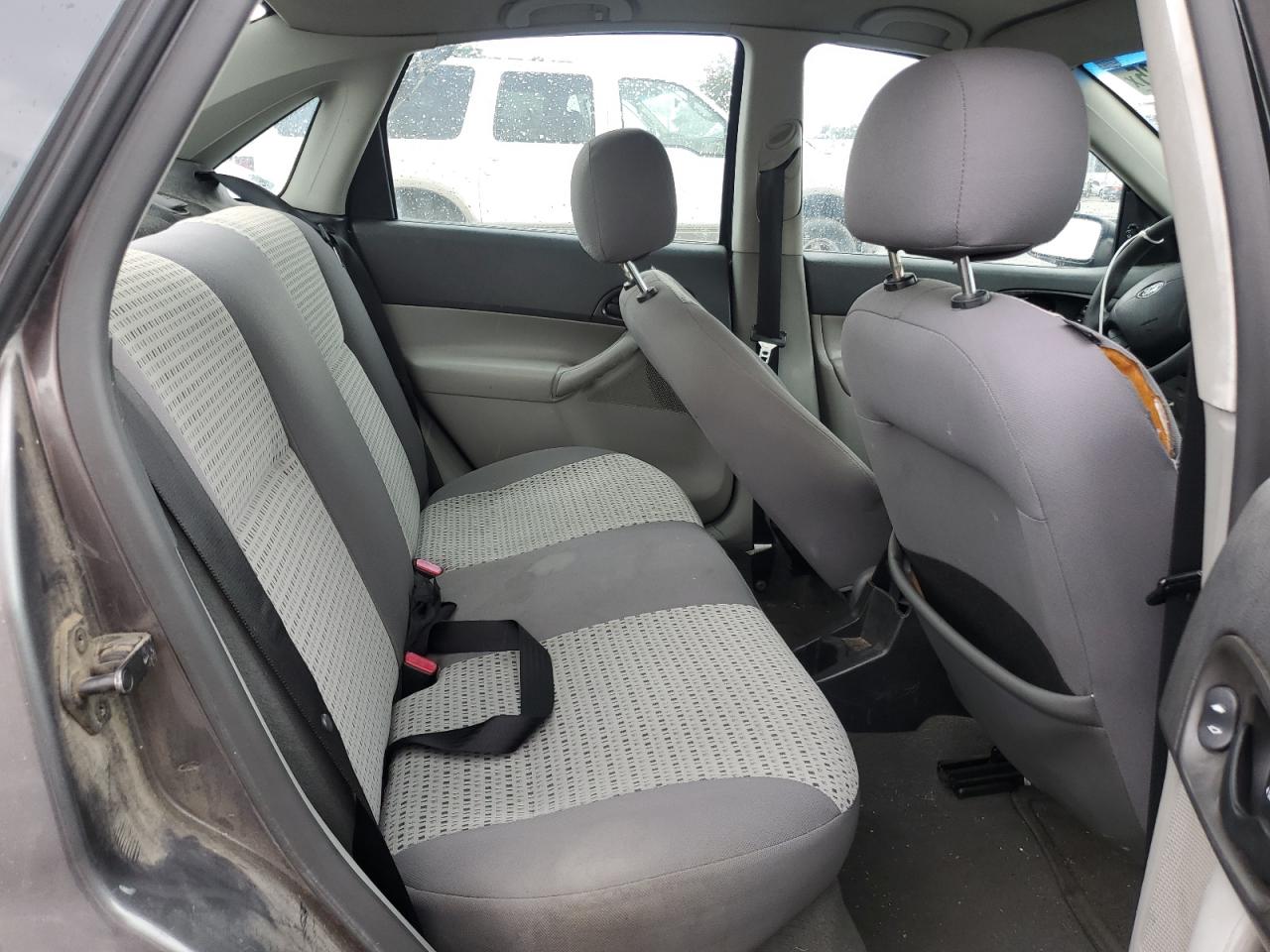 2007 Ford Focus Zx4 VIN: 1FAHP34N27W144992 Lot: 65571385