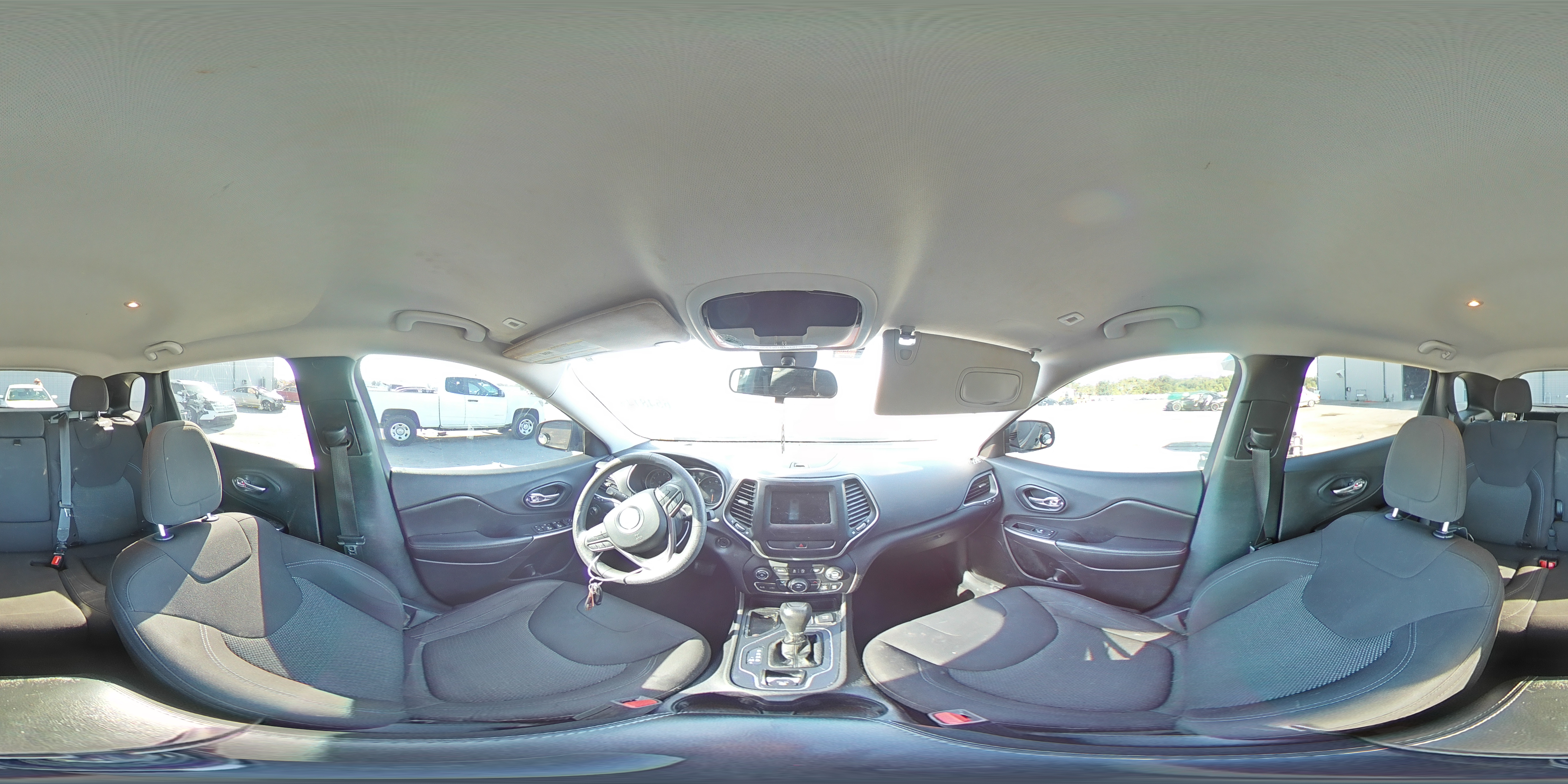 2019 Jeep Cherokee Latitude VIN: 1C4PJLCB2KD411227 Lot: 65481455