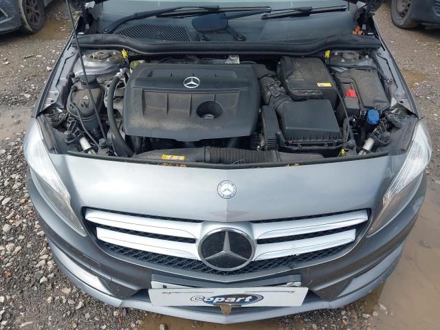 2014 MERCEDES BENZ A180 BLUE-