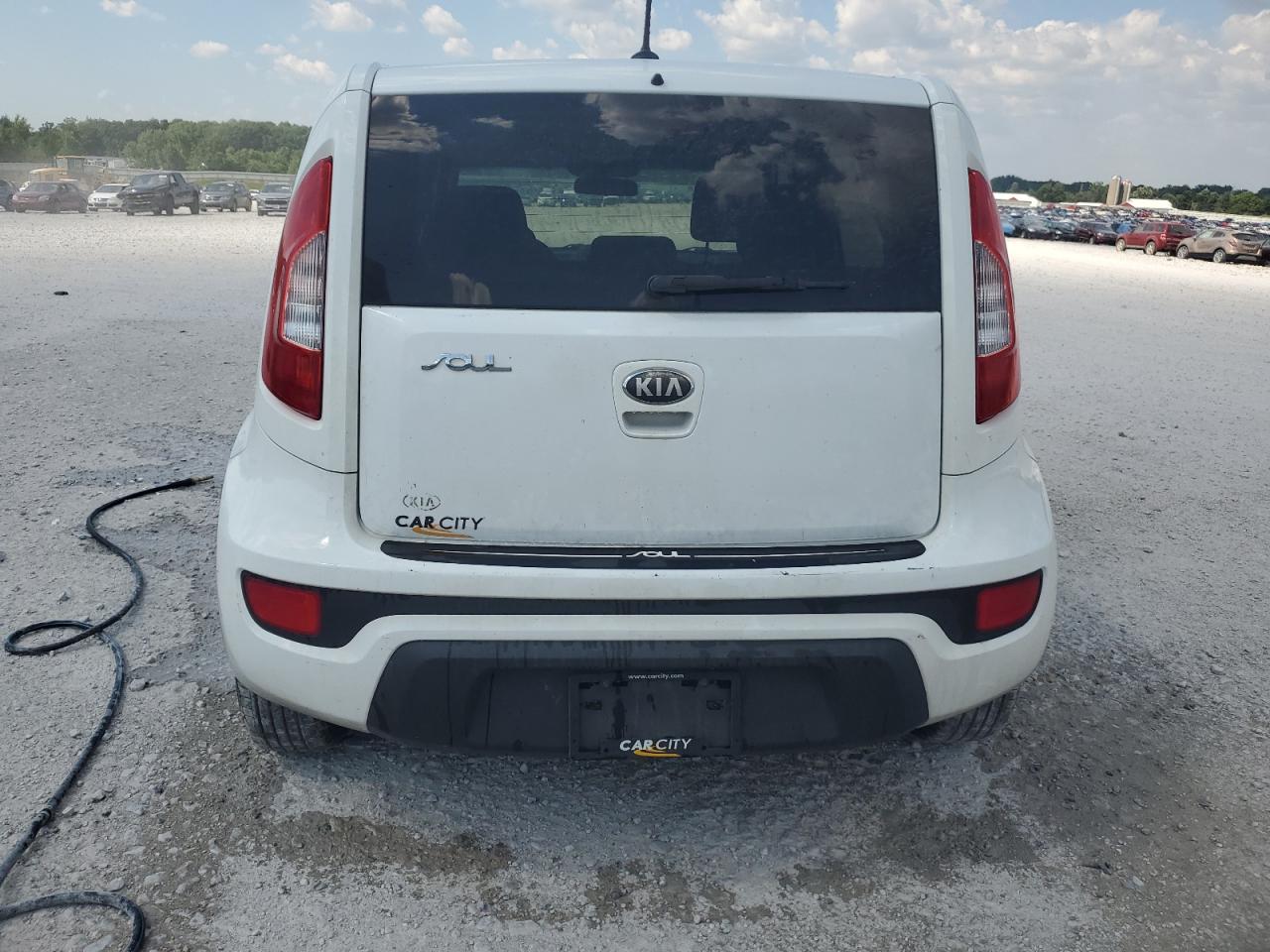 2013 Kia Soul VIN: KNDJT2A50D7755275 Lot: 63008435