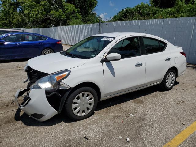  NISSAN VERSA 2019 Biały