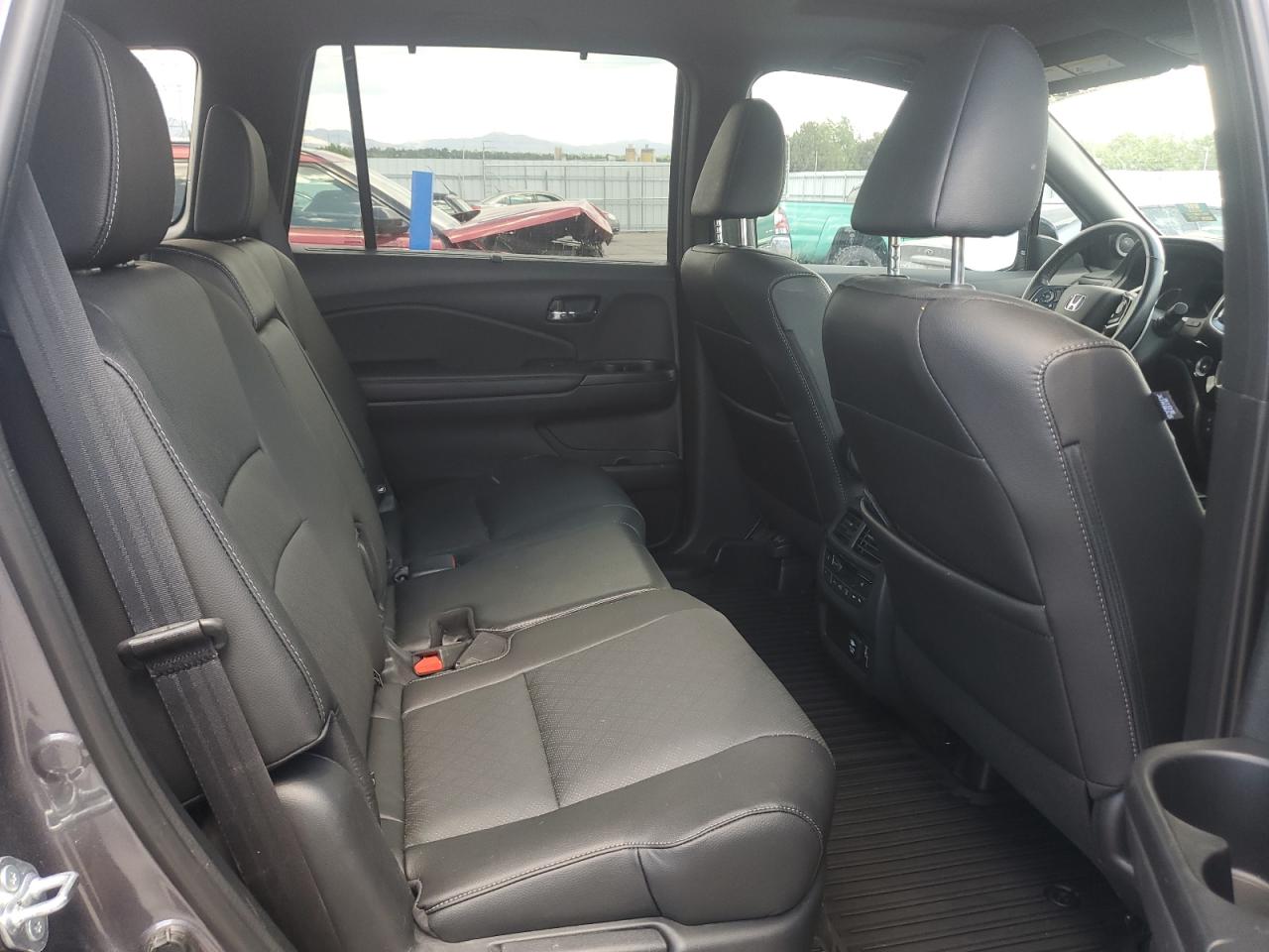 2021 Honda Passport Elite VIN: 5FNYF8H00MB039330 Lot: 64429825