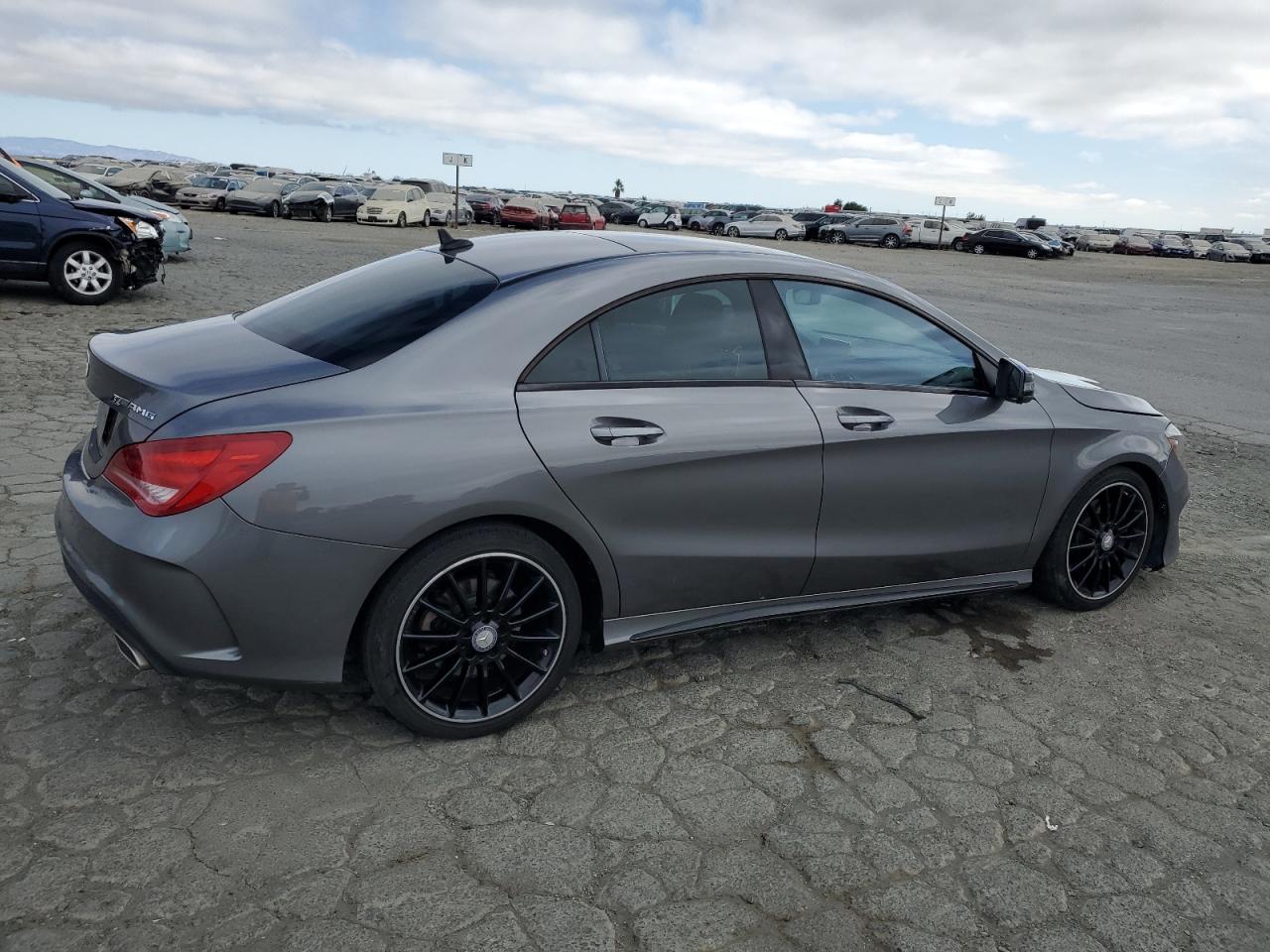 wddsj4eb5en026410 WDDSJ4EB5EN026410 2014 Mercedes-Benz Cla 250
