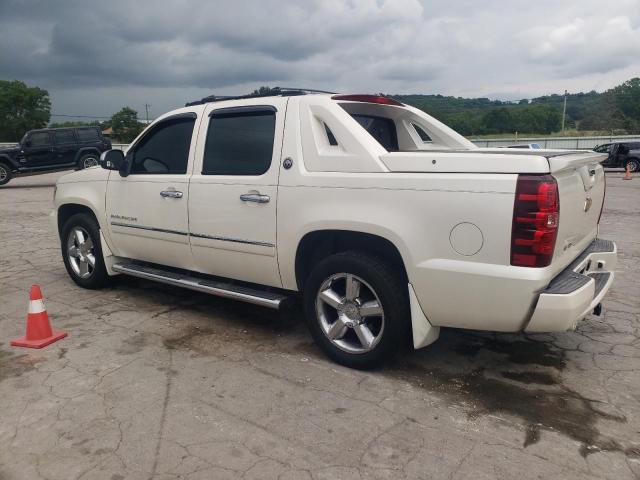 Pickups CHEVROLET AVALANCHE 2013 White