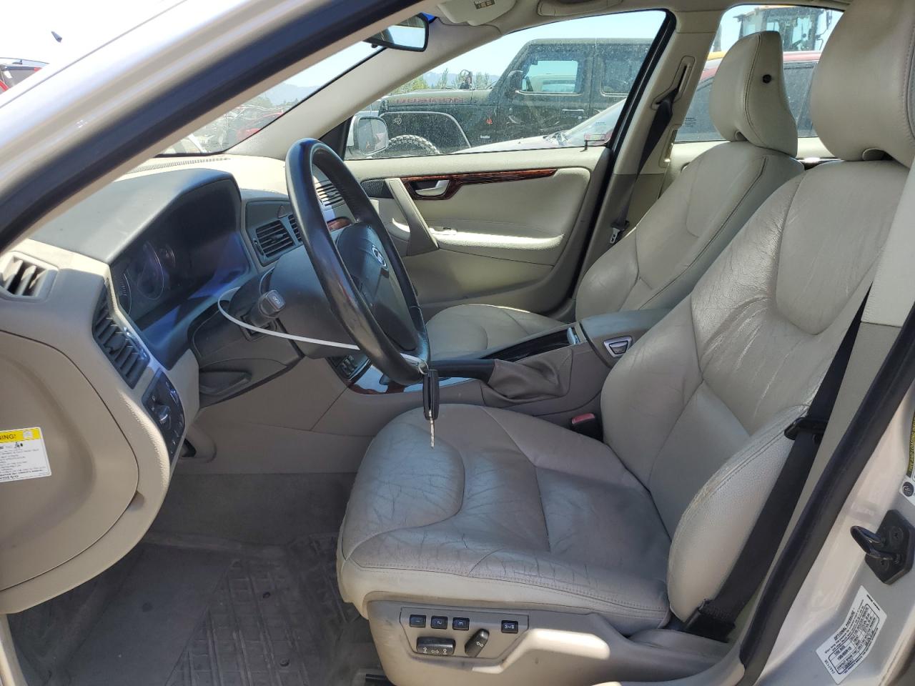 2005 Volvo S60 VIN: YV1RS640952447138 Lot: 64284495
