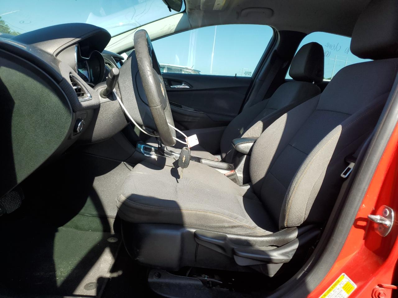 2019 Chevrolet Cruze VIN: 1G1BJ5SM0K7105613 Lot: 64072075