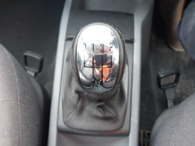 2002 SKODA FABIA SILV