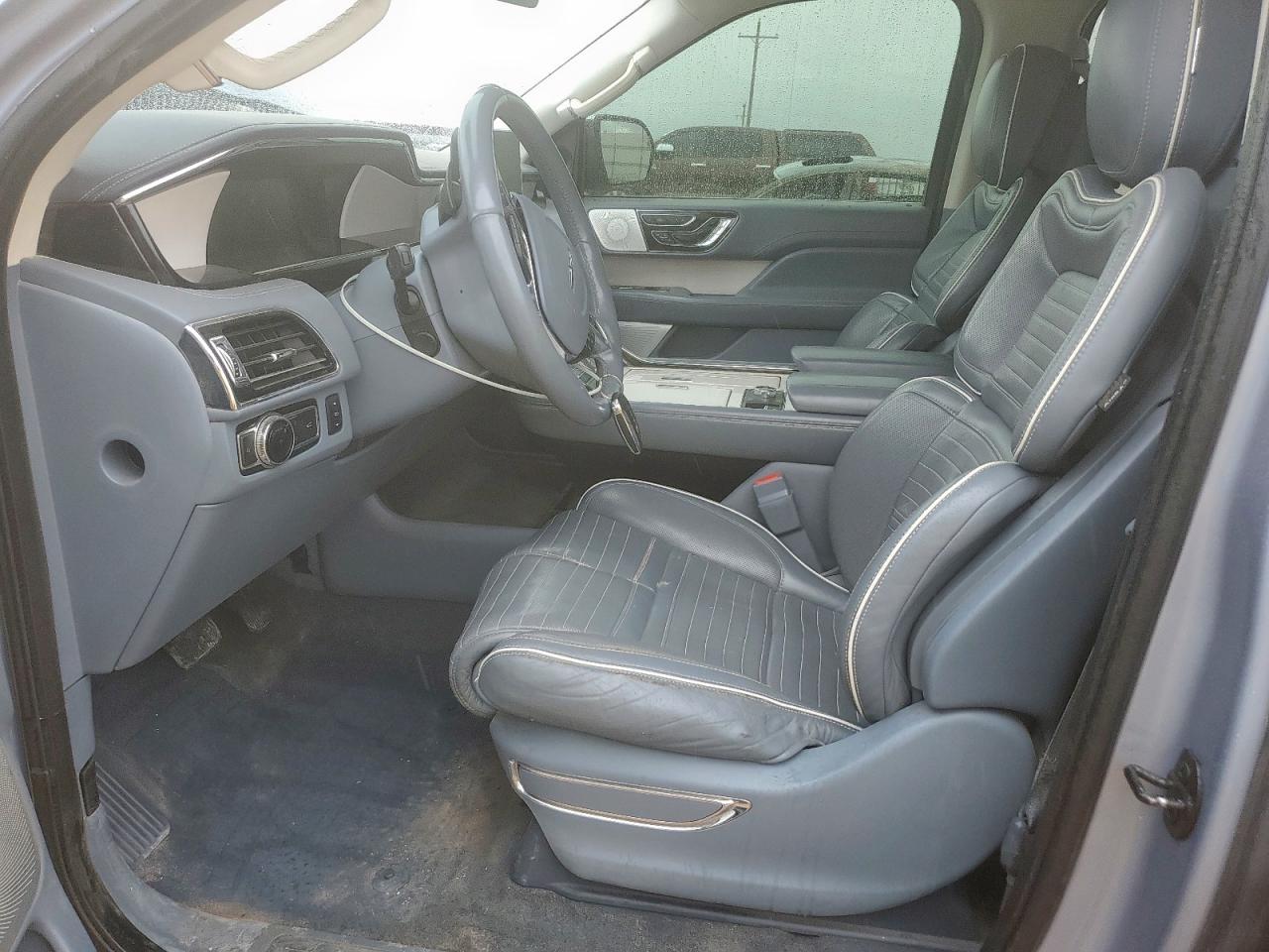 2019 Lincoln Navigator L Black Label VIN: 5LMJJ3TTXKEL04007 Lot: 63100675