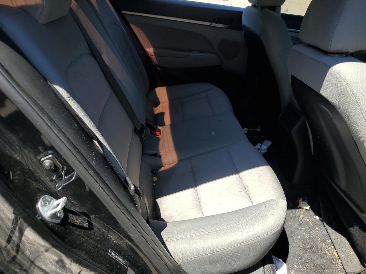 2017 Hyundai Elantra Se VIN: 5NPD74LF1HH093677 Lot: 63243305