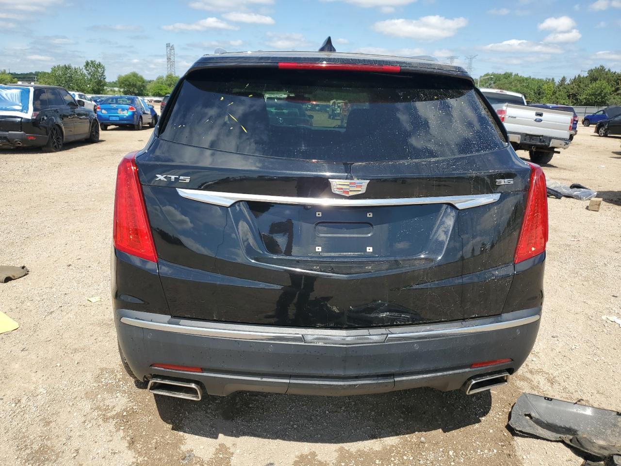 2017 Cadillac Xt5 Luxury VIN: 1GYKNBRS8HZ105381 Lot: 64957055