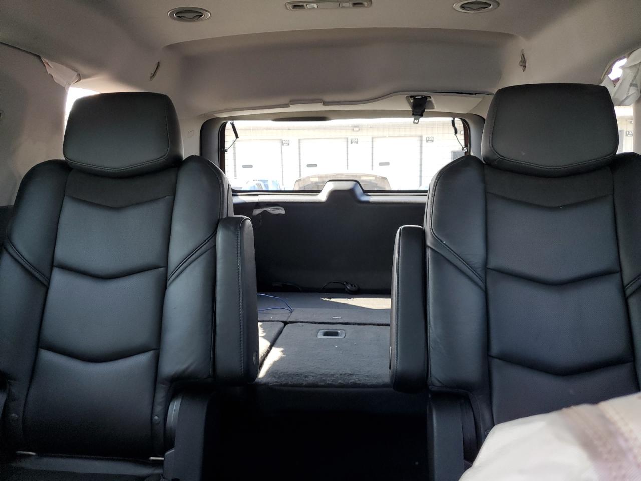 2019 Cadillac Escalade Premium Luxury VIN: 1GYS4CKJ9KR215907 Lot: 64737905