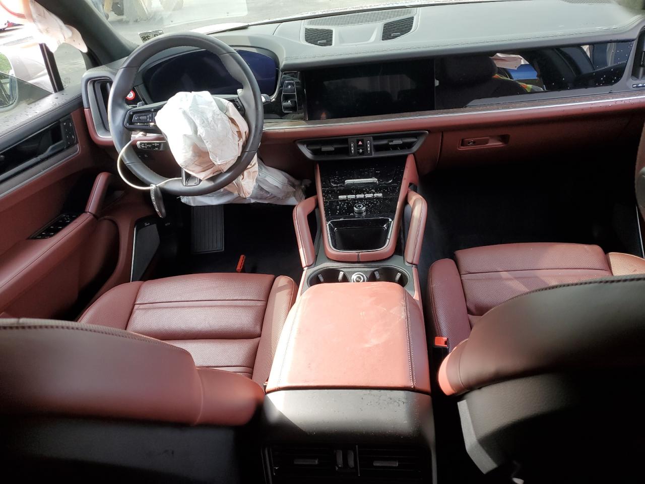 2024 Porsche Cayenne VIN: WP1AA2AY2RDA05772 Lot: 64984095