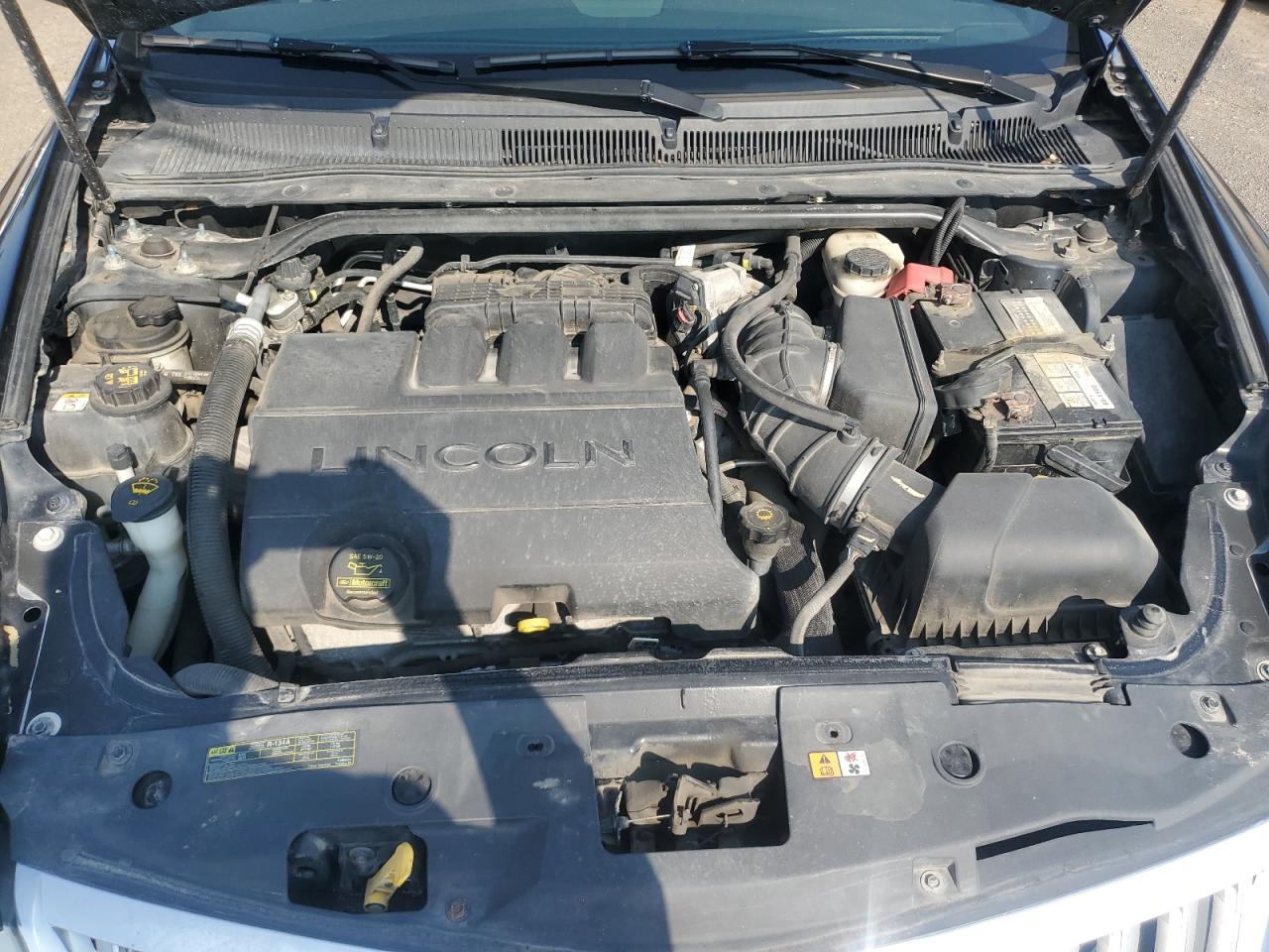 1LNHL9ER2AG601582 2010 Lincoln Mks