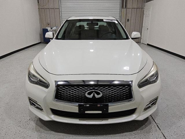  INFINITI Q50 2016 Белы