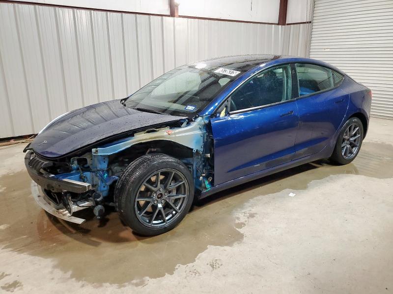  TESLA MODEL 3 2022 Granatowy