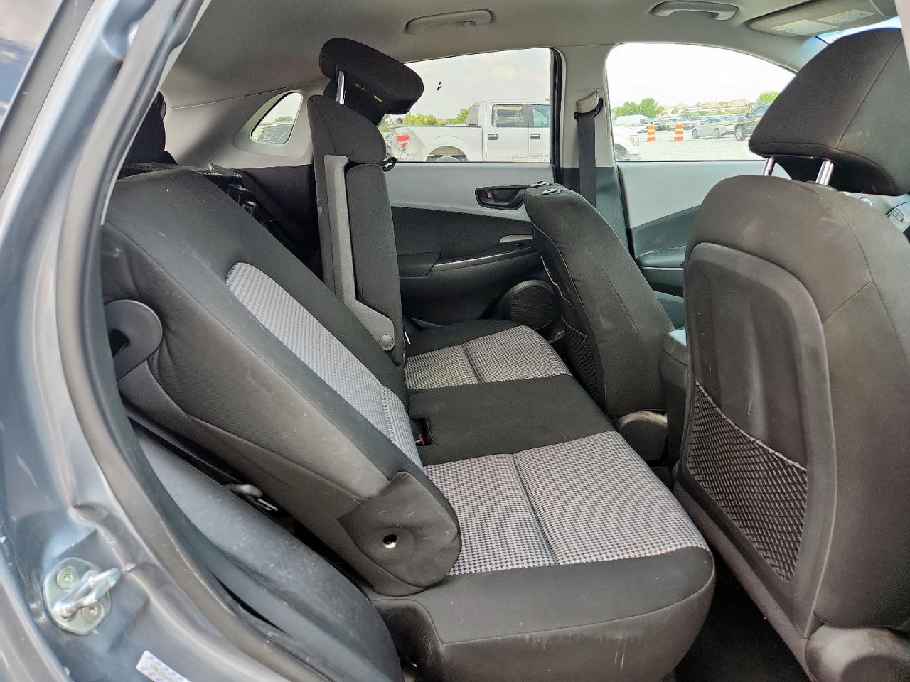 2021 Hyundai Kona Sel VIN: KM8K22AA4MU661076 Lot: 65018235