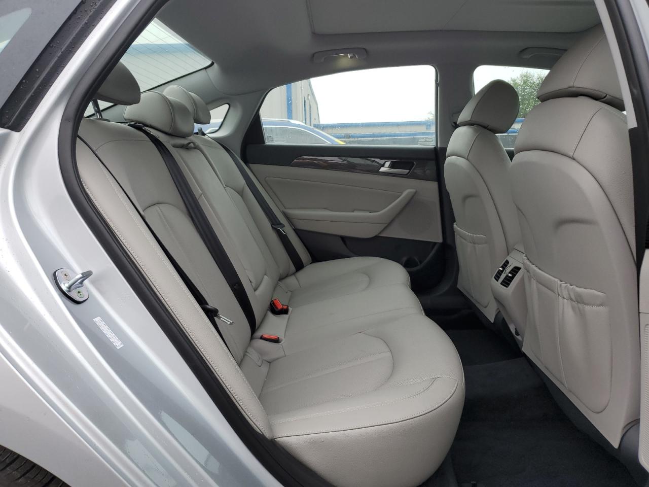 2022 Hyundai Sonata Hybrid VIN: KMHE34L38KA092560 Lot: 64973715