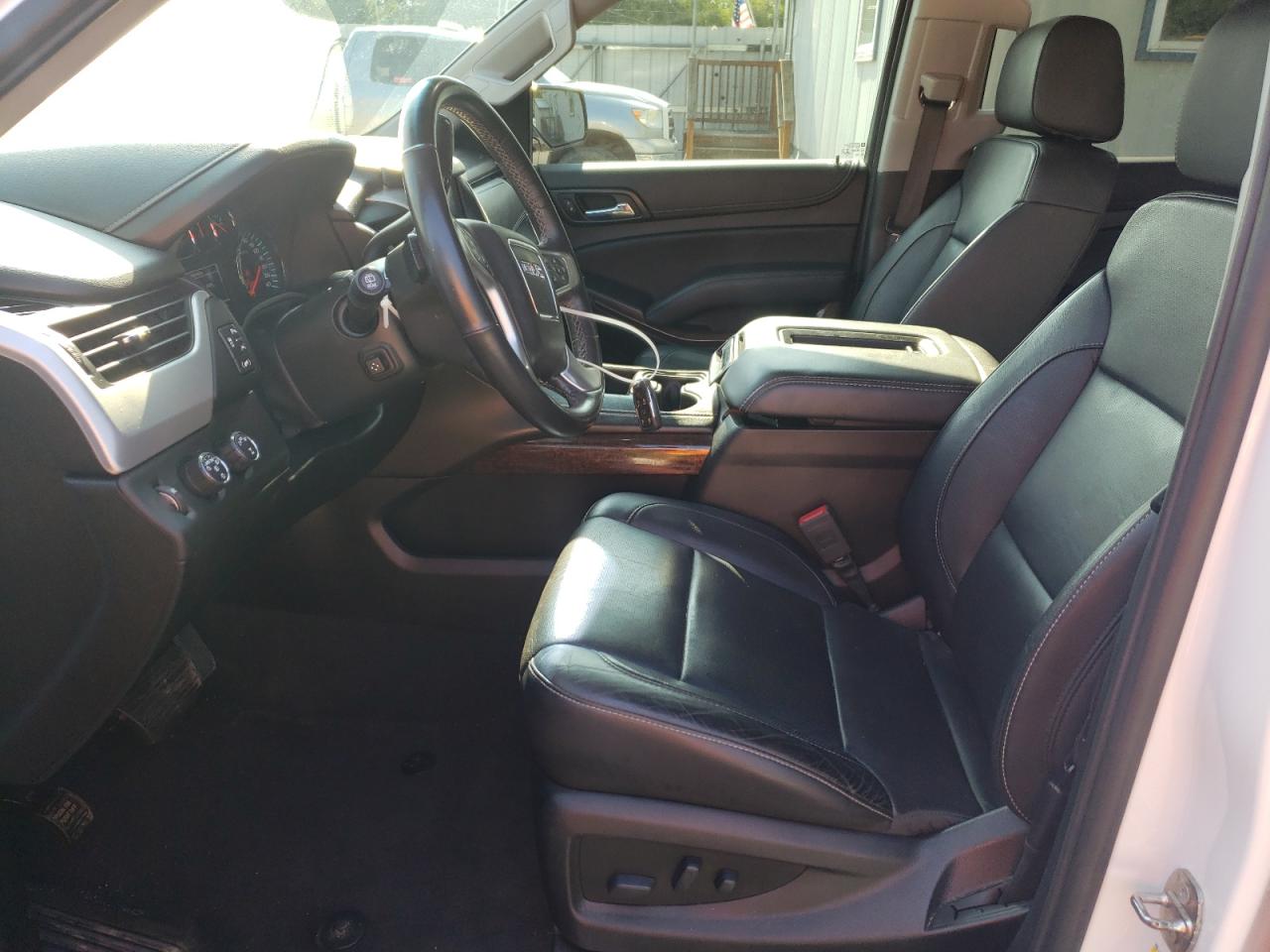 2019 GMC Yukon Xl K1500 Slt VIN: 1GKS2GKC9KR398959 Lot: 64660505