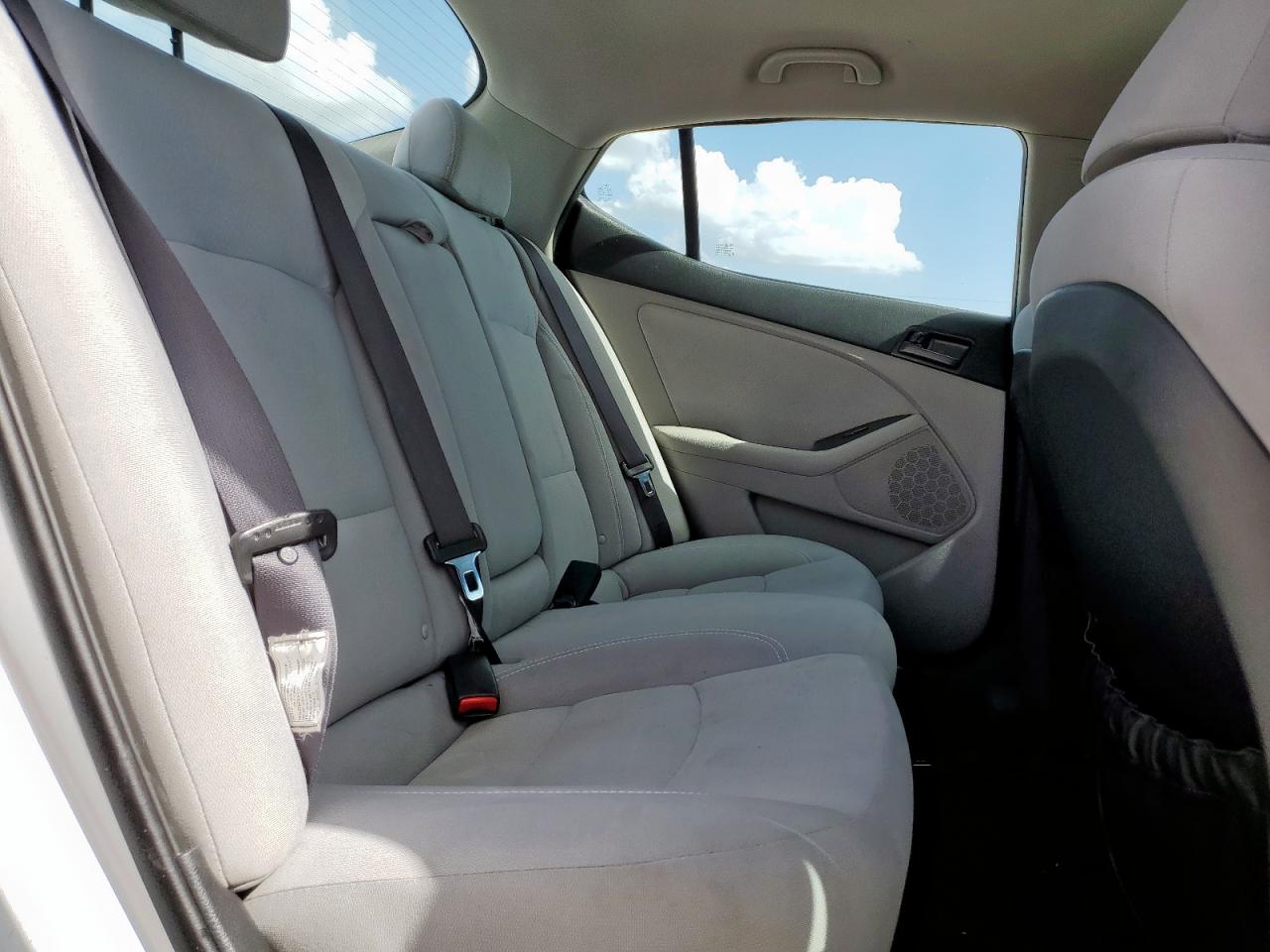 2012 Kia Optima Lx VIN: 5XXGM4A72CG007122 Lot: 66209735