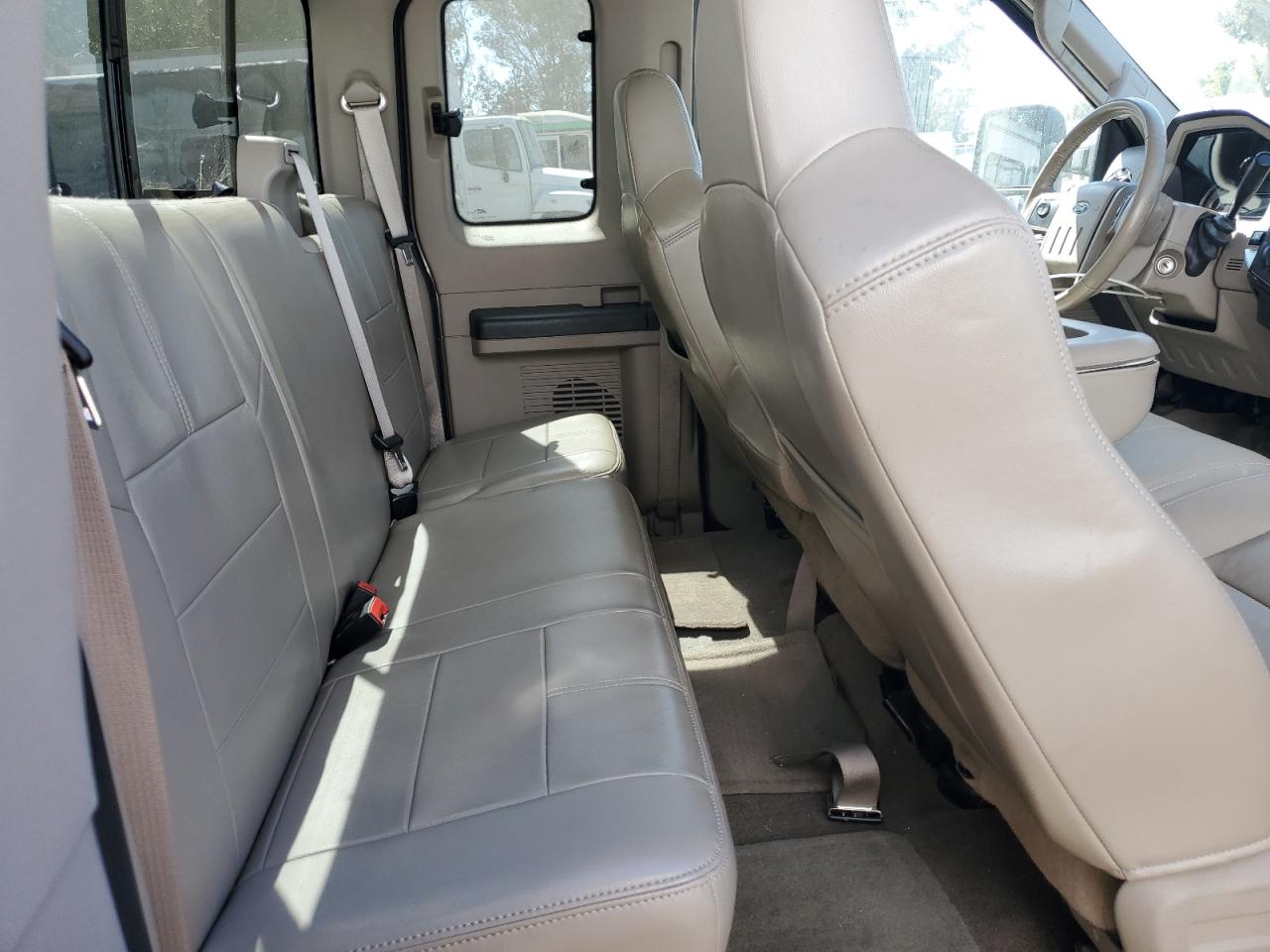 2010 Ford F250 Super Duty VIN: 1FTSX2BR5AEA72246 Lot: 63031345