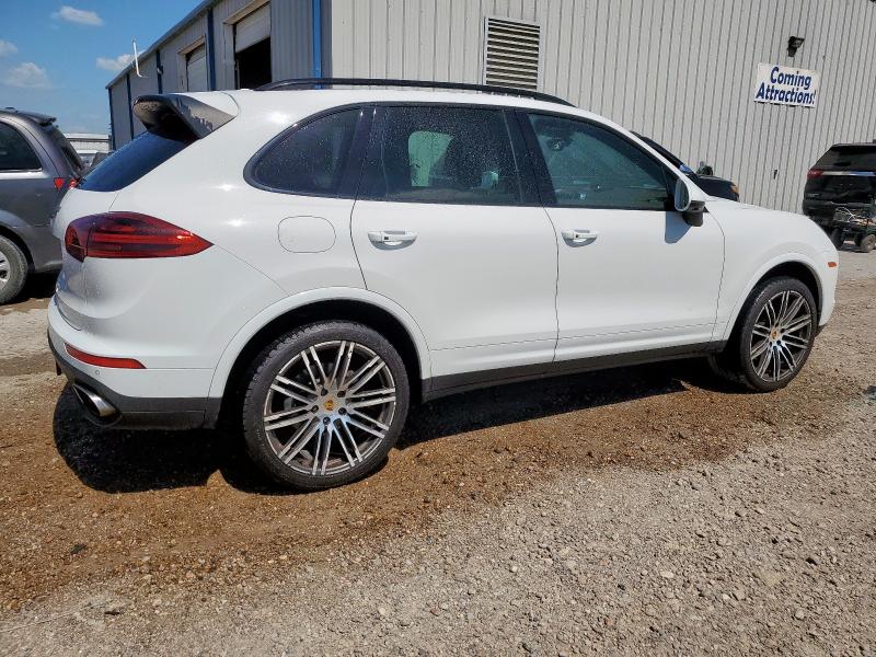 2018 PORSCHE CAYENNE   