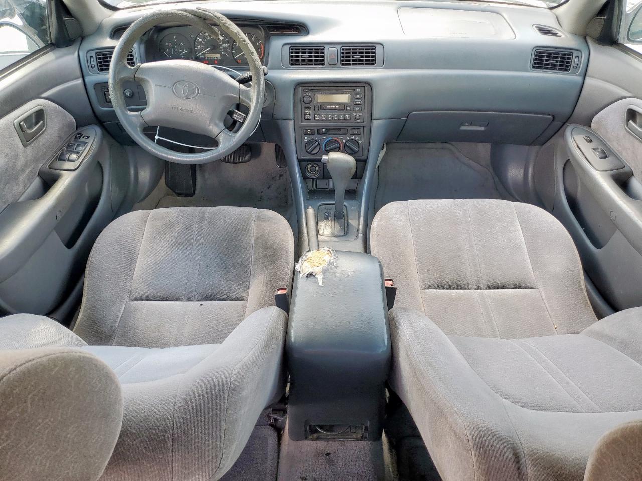 1999 Toyota Camry Ce VIN: 4T1BG22K8XU872830 Lot: 56070255