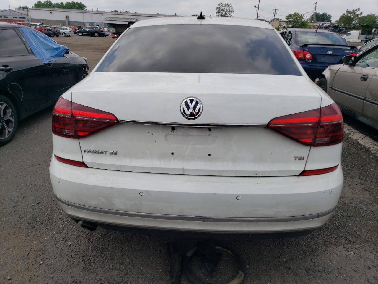 2017 Volkswagen Passat Se VIN: 1VWGT7A31HC083517 Lot: 63689235